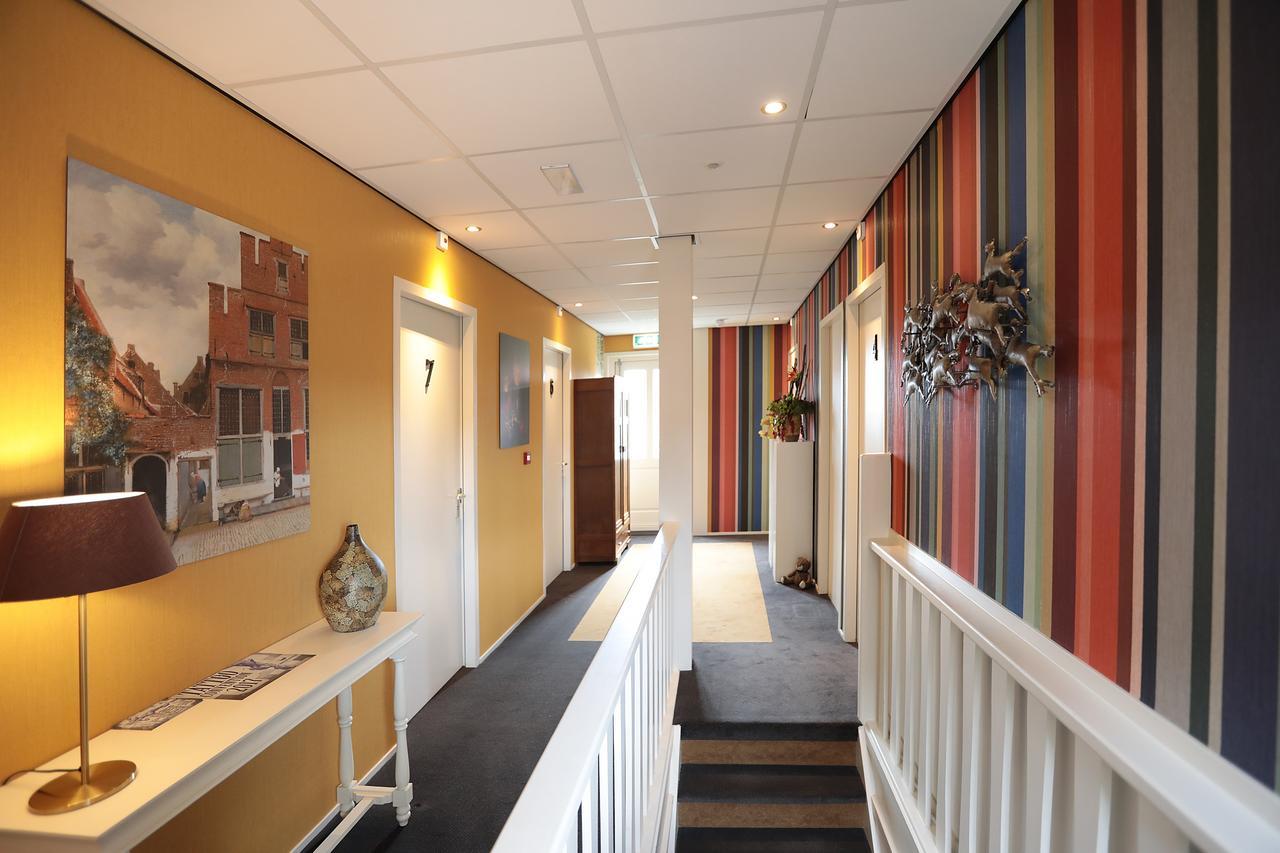 Hotel West Inn Hippolytushoef Bagian luar foto